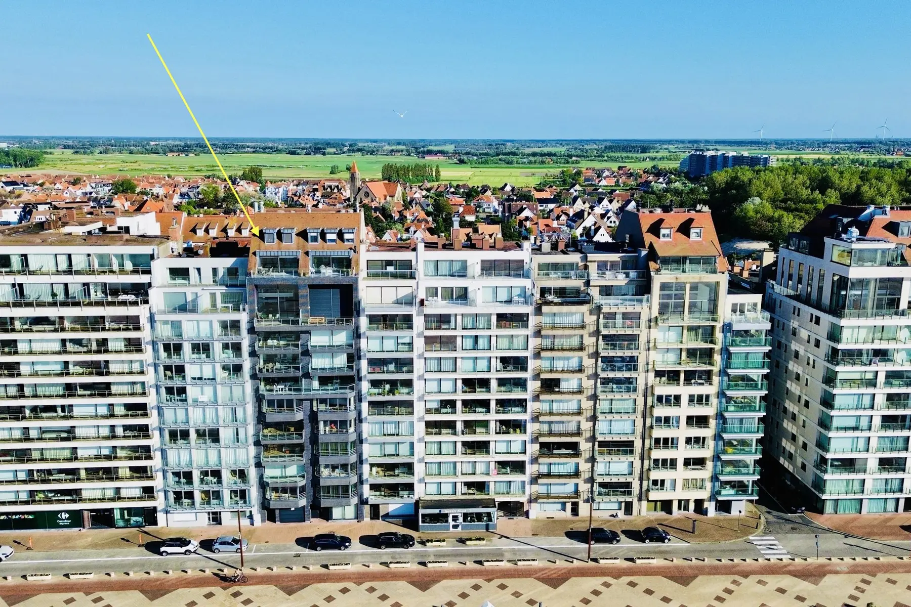 penthouse op de zeedijk te Duinbergen, Zeebergen.
