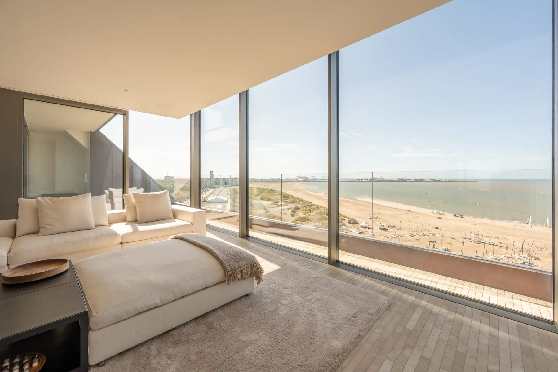 Penthouse at Narval, Leefruimte in Duinbergen, foto 1